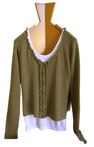 woman_sweater_olive